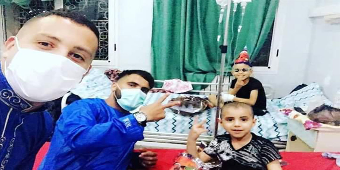 بن عيادة يحتفل بالعيد رفقة الأطفال المصابين بالسرطان