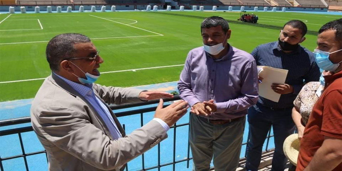 والي وهران في زيارته للملعب البلدي الجديد