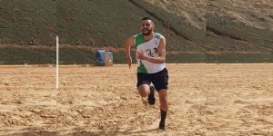  عبد الحق مازي لاعب اتحاد وهران سابقا