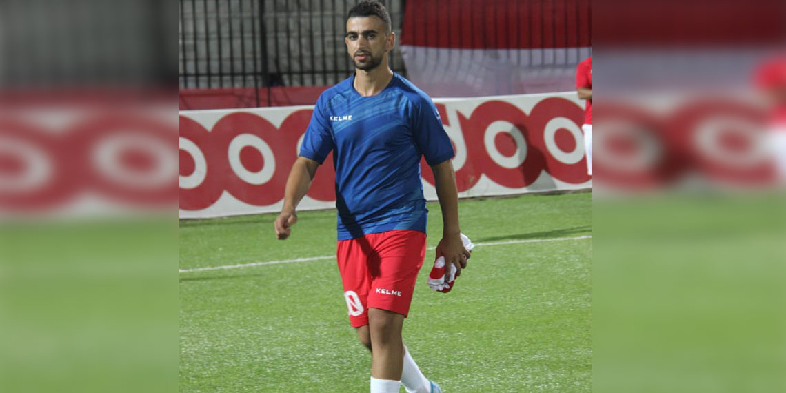 لاعب الوسط ملال بن عمر