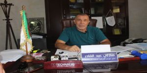 منازلي عبد القادر مدير ديوان المركب المتعدد الرياضات بوهران