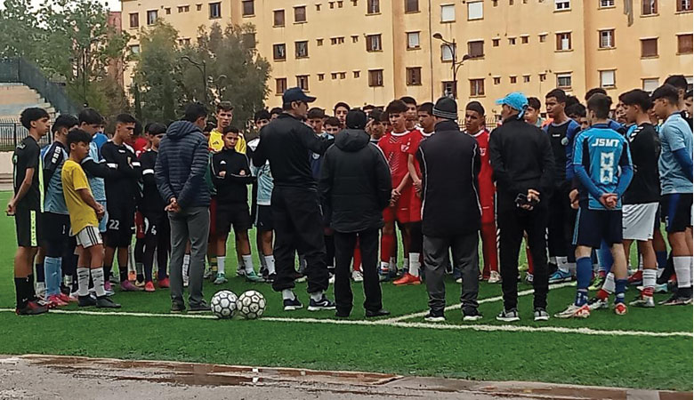 إنتقاء المواهب الشابة