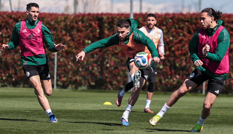 المنتخب الوطني الجزائري