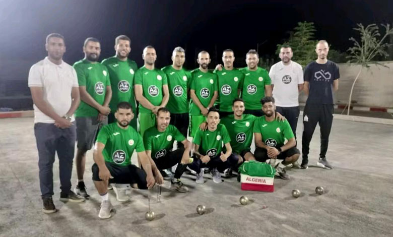 المنتخب الوطني للكرة الحديدية