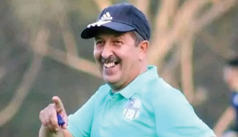 عزيز عباس