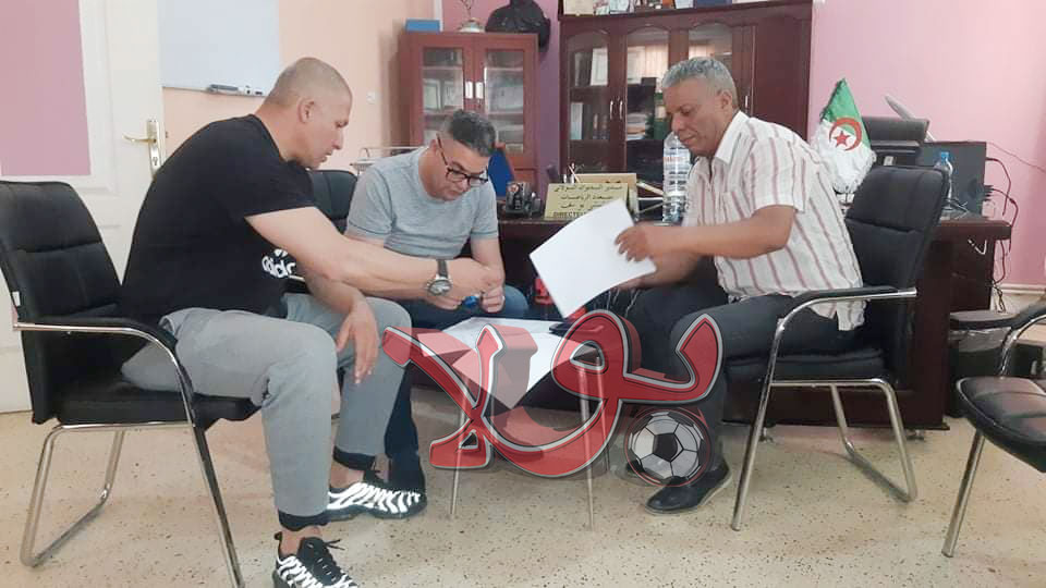 إتفاقية شراكة بين مركب الرياضات بتبسة واتحاد الصحفيين الجزائريين